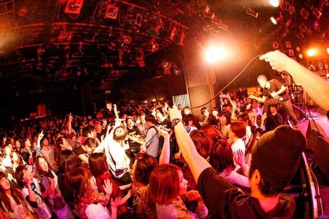 COMEBACK MY DAUGHTERS「Mira Tour -FINAL-」の様子。（撮影：山川哲矢）