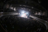 「NANDA COLLECTION WORLD TOUR 2014」サンフランシスコ公演の様子。 （photo by AKI ISHII）