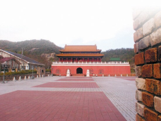 姫路・太陽公園の天安門広場。