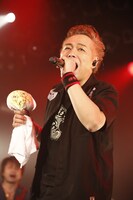 大槻ケンヂ（Vo）（撮影：中島たくみ）