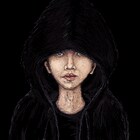 異端ラッパー、レイトのベスト盤「真っ黒な光」に未発表5曲