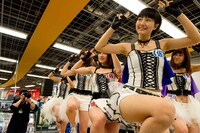 アップアップガールズ（仮）「セカンドアルバム（仮）」リリースイベントの様子。