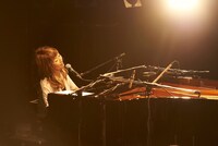 「矢野顕子 Premium Live “飛ばしていくよ”」の様子。