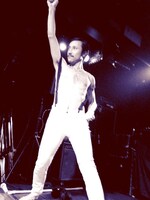 スベリー・マーキュリー（こんにちは計画 杉田先生）