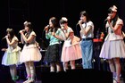 ももクロ、生バンド公演で異色カバー&“恋と愛の違い”解説