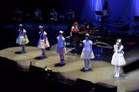 ももいろクローバーZ