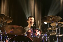 リアド偉武（Dr）