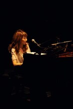 「矢野顕子 Premium Live “飛ばしていくよ”」の様子。