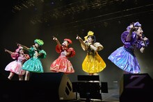 ももいろクローバーZ