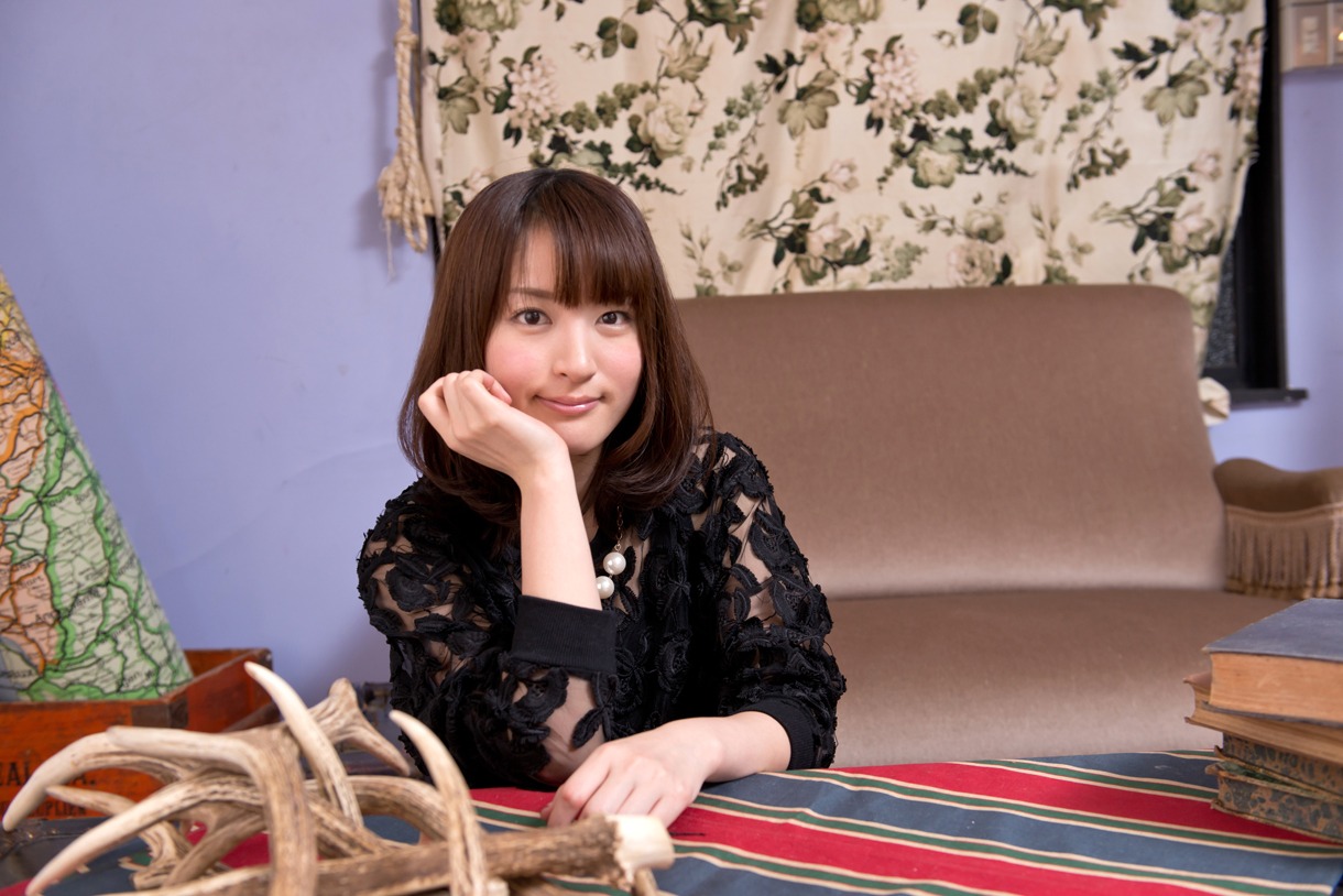 ナタリーPower Pushでは小松未可子の最新シングル「Sail away」の発売を記念したスペシャルインタビューを公開中。