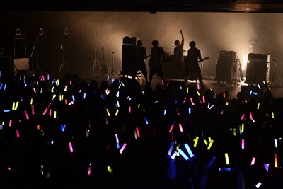 本日2月23日に行われた「DISH//3rdシングルリリース記念バンドルライブ　皿 vs スラ “世界サラー級タイトルマッチ”～2014 冬→春編～」の様子。