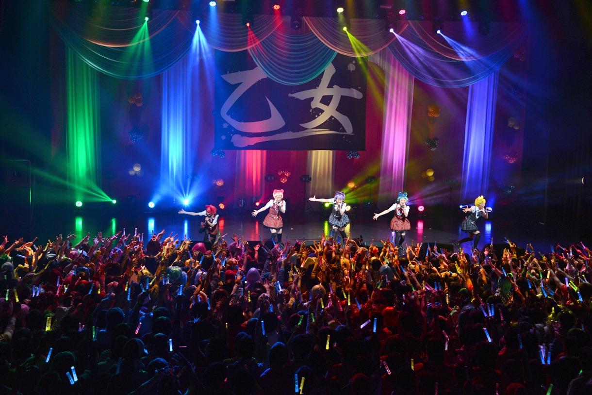 チームしゃちほこ「乙女祭り2014」の様子。