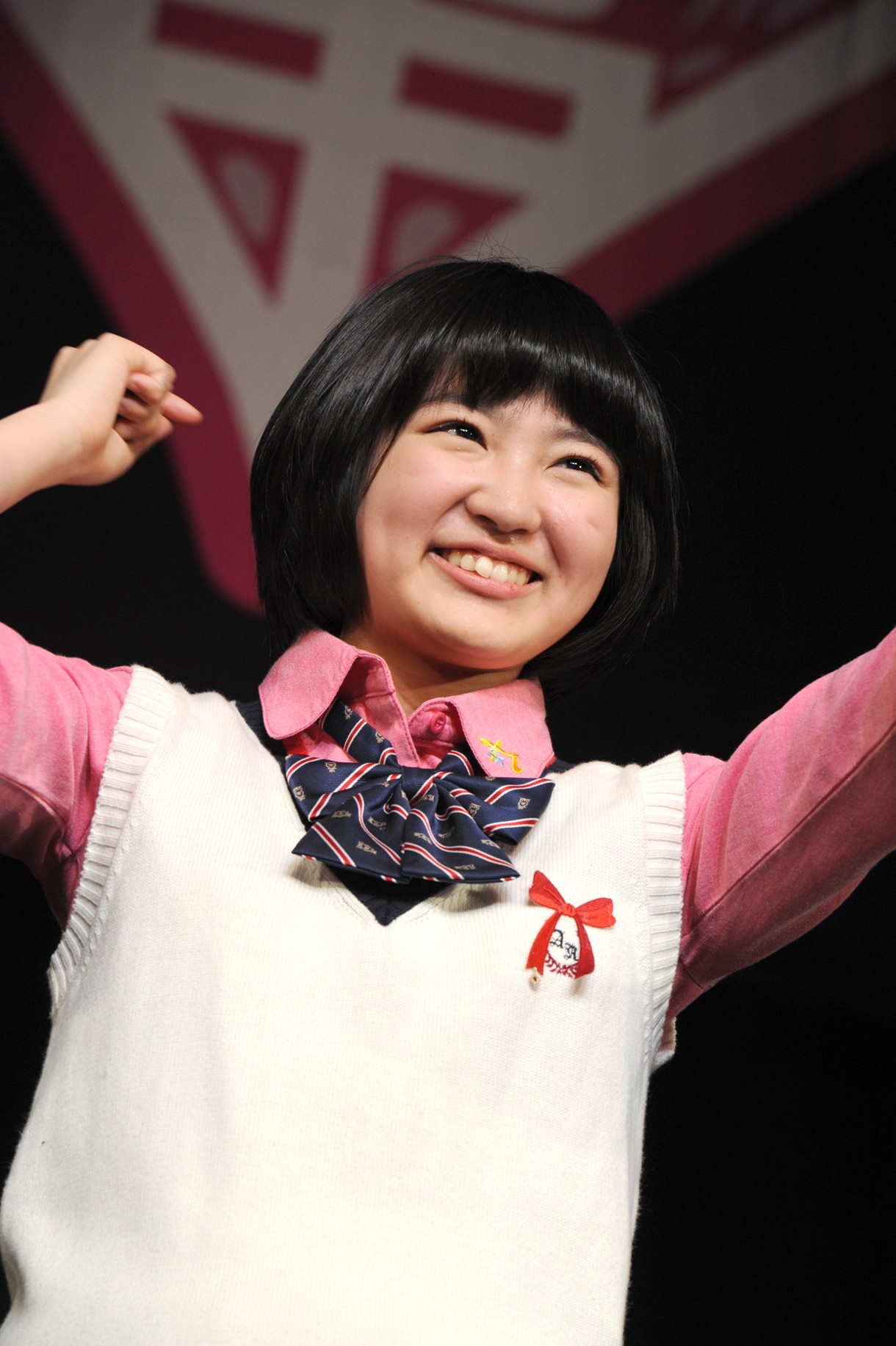 柏木ひなた（左）と松野莉奈（右）。 - エビ中「自習」第2回は真山