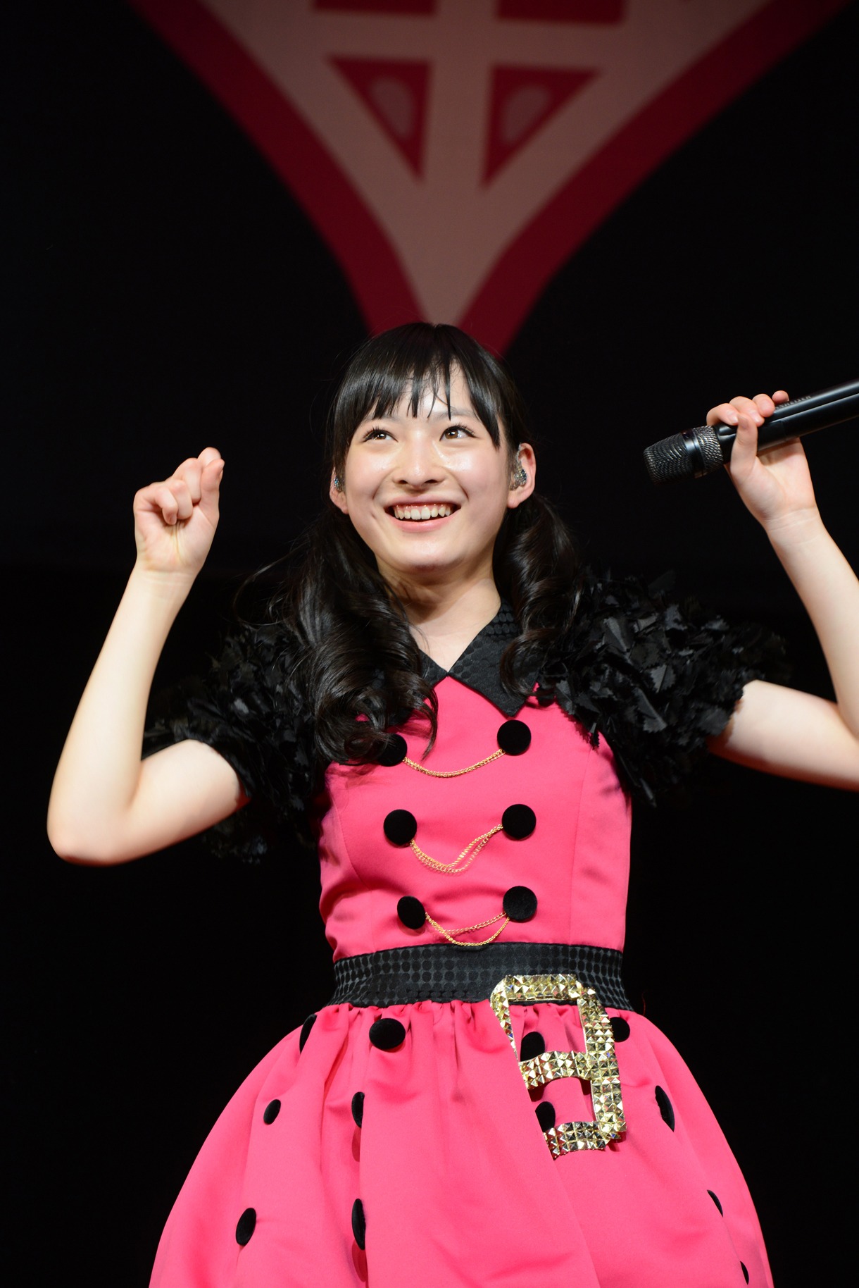 松野莉奈