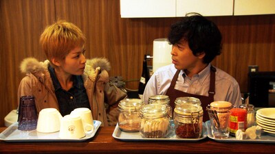 映画「さよならケーキとふしぎなランプ」のワンシーン。(C)武蔵野映画社 / 2013「さよならケーキとふしぎなランプ」