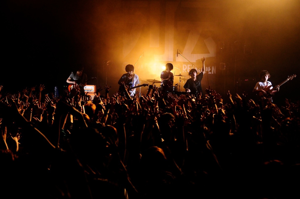 「スペースシャワー列伝 JAPAN TOUR 2014」大阪公演の様子。（Photo by Ohagi）
