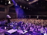 coldrain、ドイツ・ヴィースバーデン公演の様子。