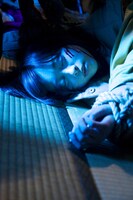 「杉沢村伝説 劇場版」のワンシーン。(c)2014「杉沢村伝説 劇場版」製作委員会