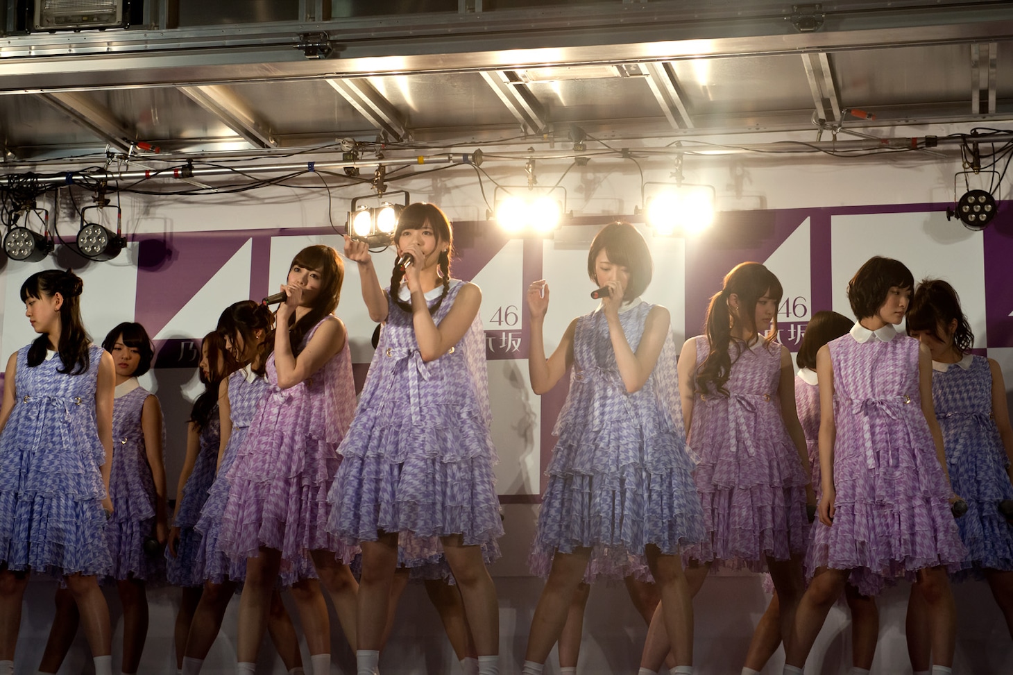 乃木坂46