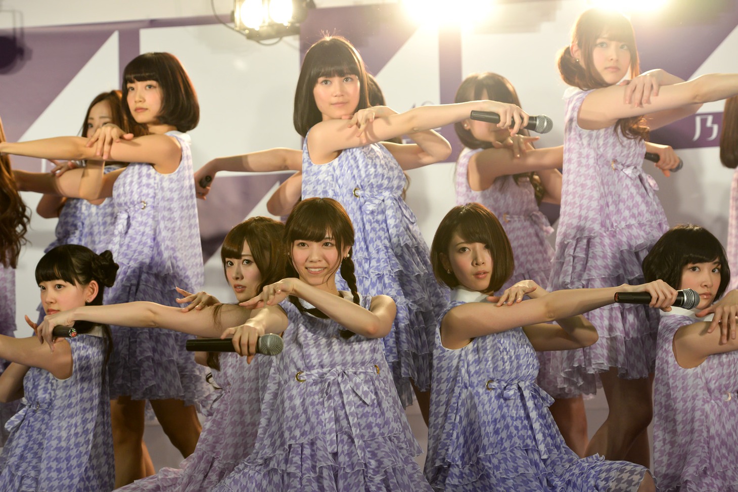 乃木坂46