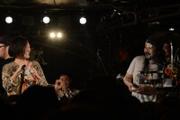 2月28日に東京・下北沢SHELTERで行われた髭「Countdown to 37 ～37, I'm on the way!!～」の様子。