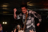 宮川トモユキ（B）