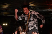 宮川トモユキ（B）