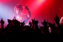 NICO Touches the Walls「カベ ニ ミミ DAY21『振替公演（門限 ハ マモラナイト）』」の様子。