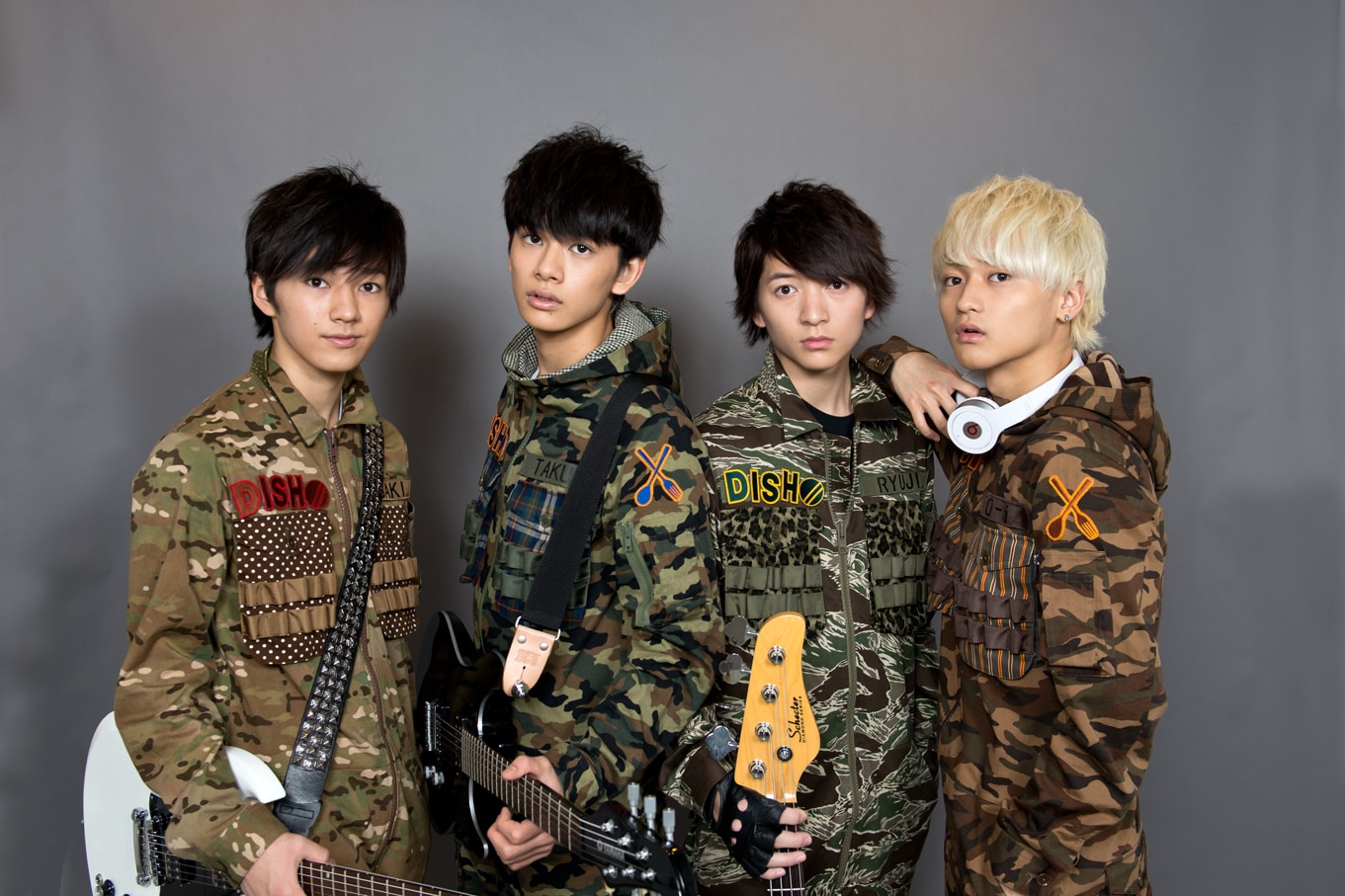 DISH//の成長をRYUJIソロ＆4人インタビューで紐解く - 音楽ナタリー