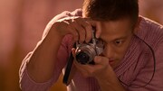 オリンパス「OM-D E-M10」のテレビCM“Hand in hand”編のワンシーン。