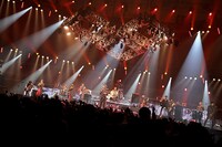 MONGOL800と東京スカパラダイスオーケストラによる共演の様子。 （photo by Rickey Wang）