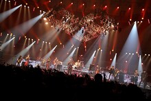 MONGOL800と東京スカパラダイスオーケストラによる共演の様子。 （photo by Rickey Wang）