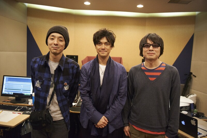 左から宮藤官九郎、涼 the graduater、YO-KING。