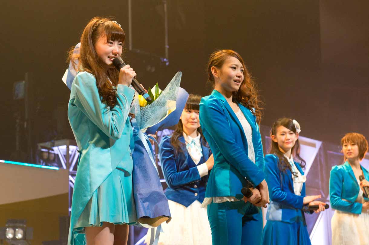 左から八坂沙織、志村理佳。
