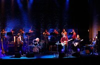 昨年12月に行われたplentyの東京・東京グローブ座公演の模様。