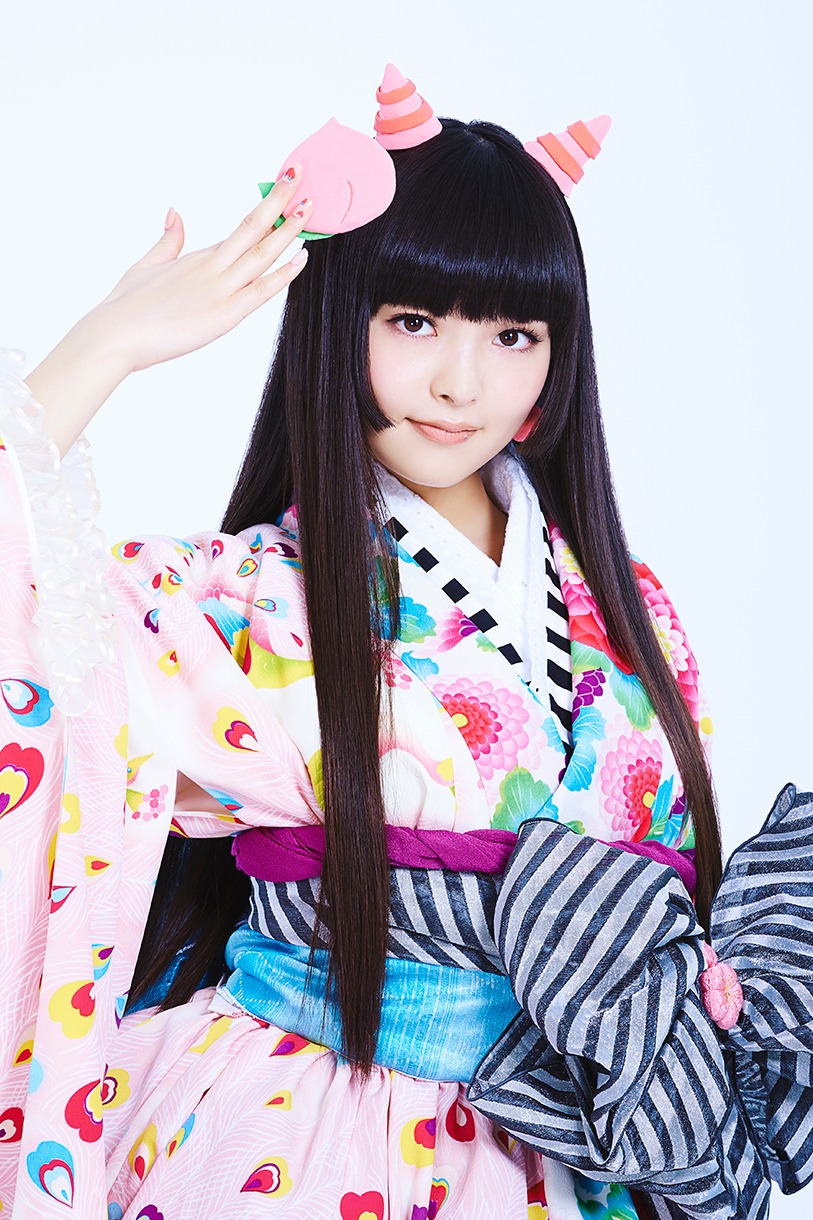 上坂すみれ