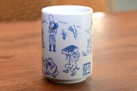 鳥獣戯画をモチーフにした「ミニパティ いっぷく湯のみ」。