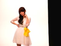 ジャンヌのLiveVoiceを務める日笠陽子。写真はビジュアルブック撮影の様子。