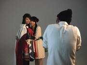 ヒミコ役の大野未来(左)と東山奈央(右)のツーショット。