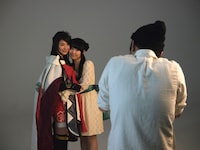 ヒミコ役の大野未来（左）と東山奈央（右）のツーショット。