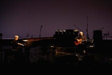 「細野晴臣×坂本龍一」の模様。