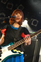 ねごと 藤咲佑（B, Cho）