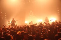 OBLIVION DUST「OFFICIAL FANCLUB『Club OVERDOSE』MEMBER'S ONLY LIVE」の様子。
