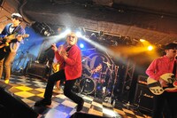 ザ・チャレンジ「春のチャレンジ祭り2014 ～ワンマン」の様子。