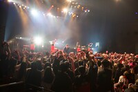 「SKY-HI TOUR 2014 Trip of TRICKSTER」Zepp DiverCity TOKYO公演の様子。