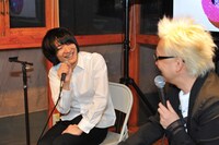石崎ひゅーい「僕だけの楽園」のビデオクリップ完成披露イベントの様子。