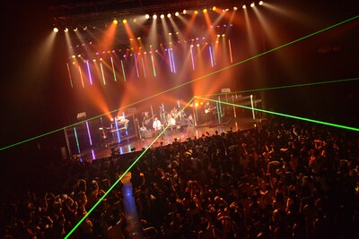 吉田山田「吉田山田TOUR2014」東京・Zepp Tokyo公演の様子。