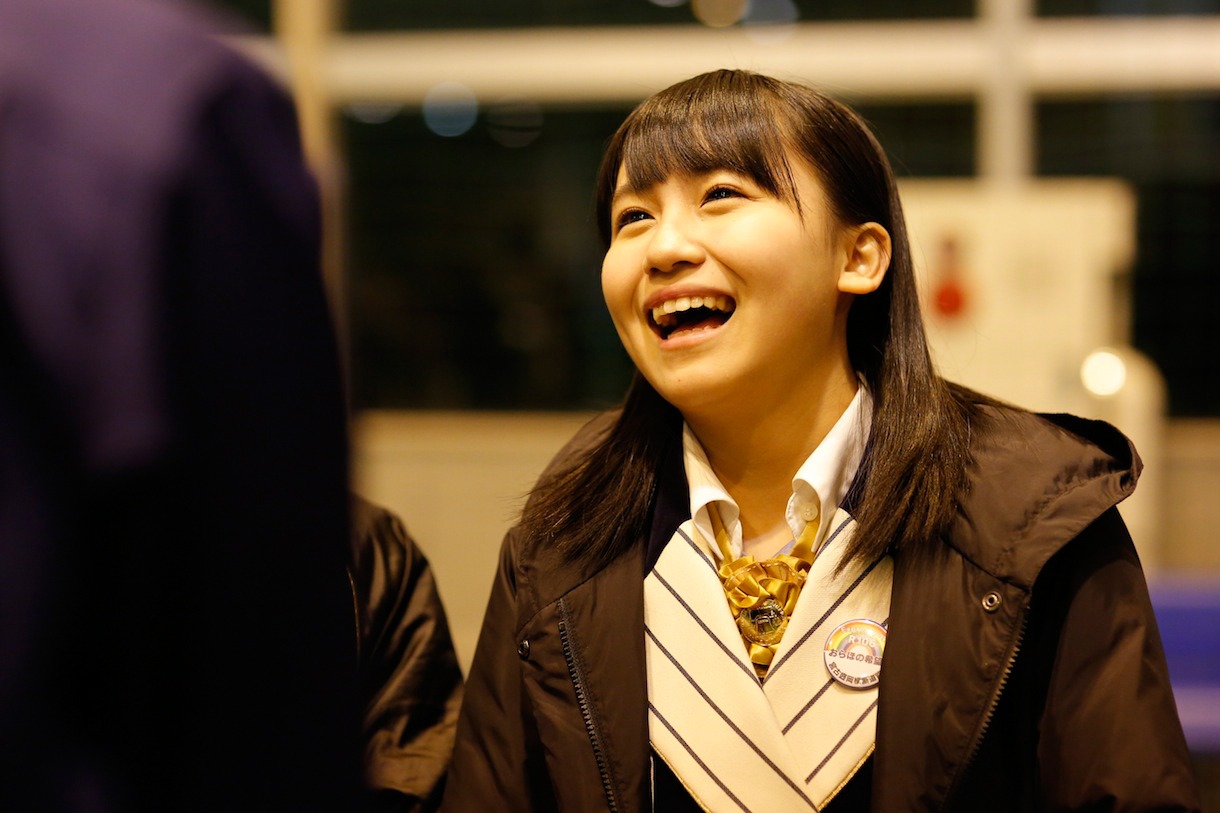 3月11日に岩手県宮古市で行われたAKB48グループのライブの様子。(c)AKS