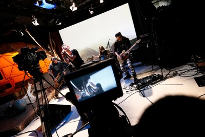 「スペシャエリア」で「鼎の問」を披露するBRAHMAN。 Copyright (c) 2014 Photo by Tsukasa Miyoshi