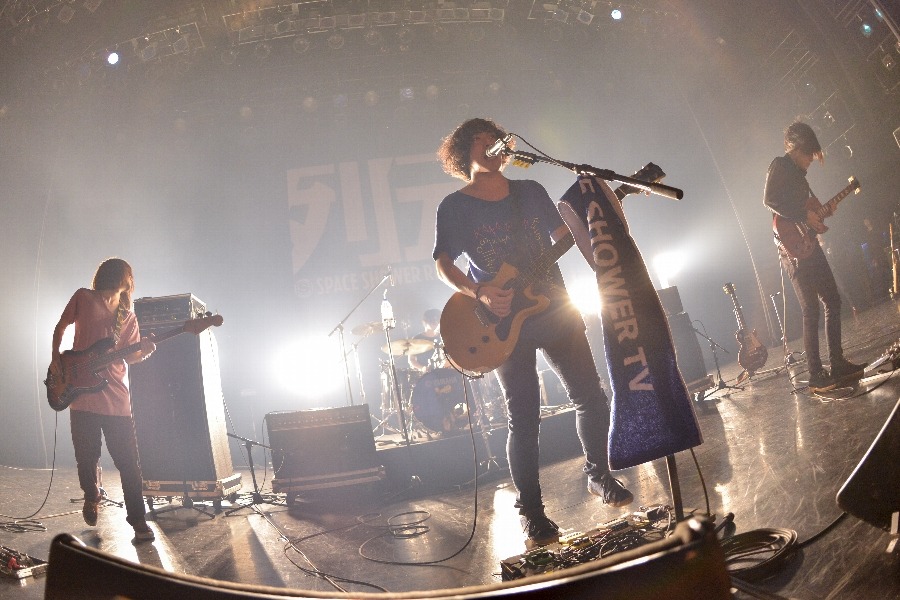 KANA-BOON
